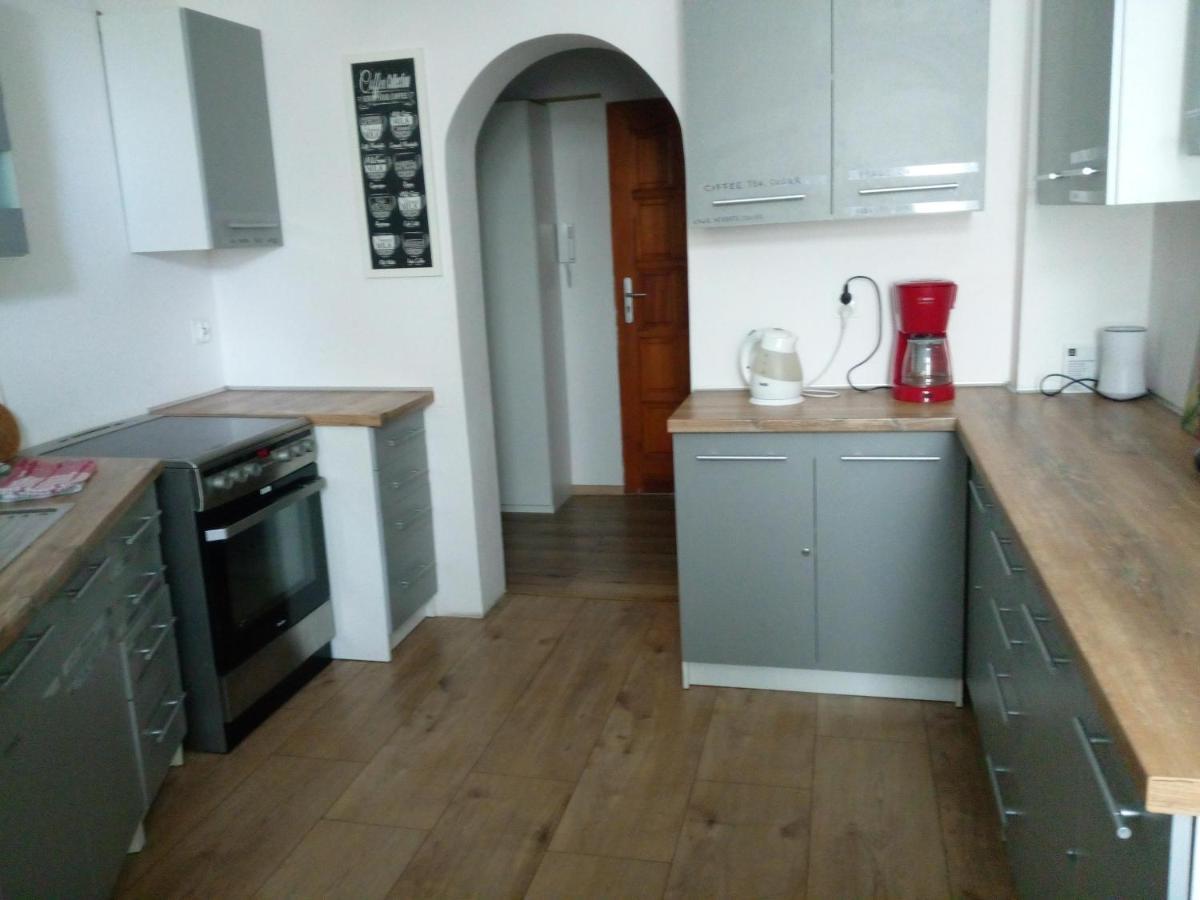 Hostel Tulip - Pokoj Nr 8 Ze Wspolna Lazienka I Kuchnia Szczecin Luaran gambar