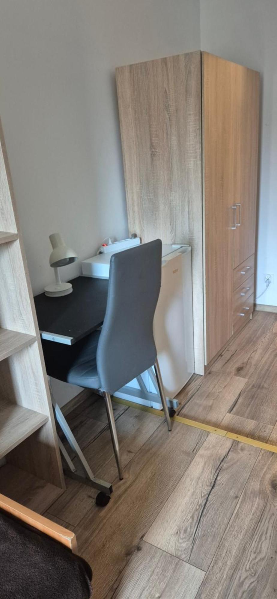 Hostel Tulip - Pokoj Nr 8 Ze Wspolna Lazienka I Kuchnia Szczecin Luaran gambar