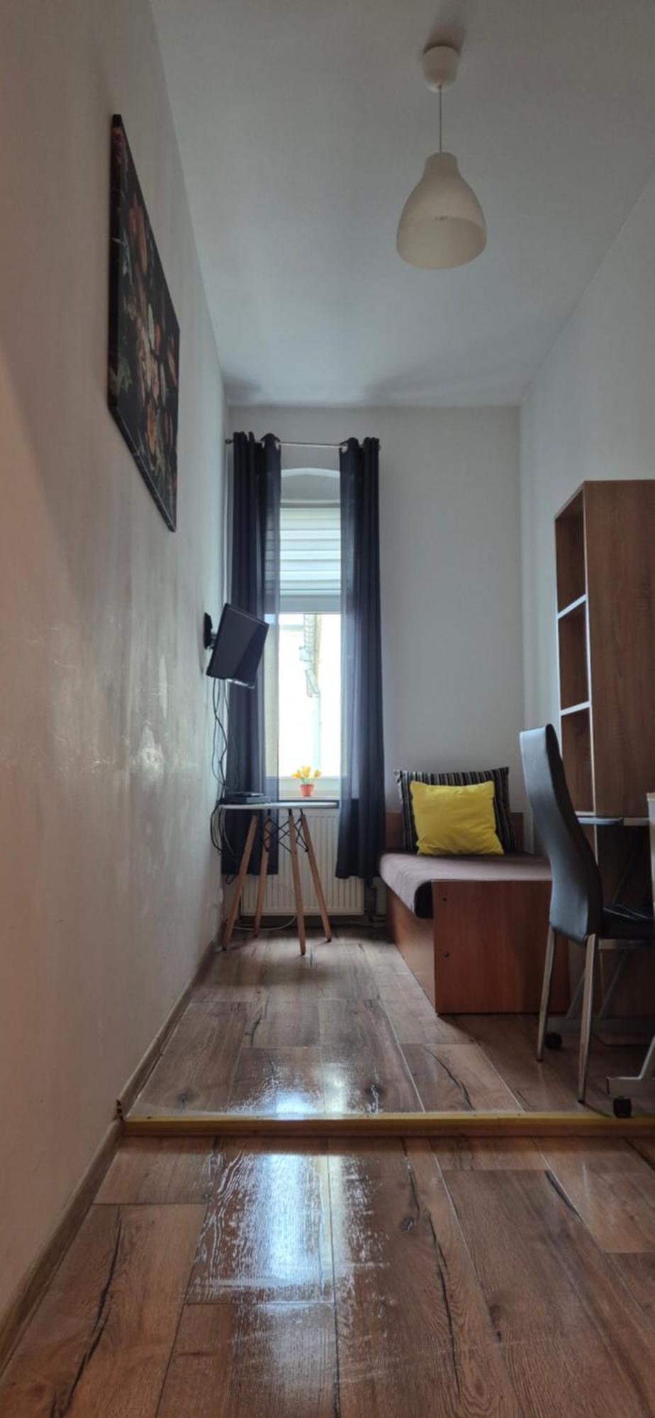 Hostel Tulip - Pokoj Nr 8 Ze Wspolna Lazienka I Kuchnia Szczecin Luaran gambar